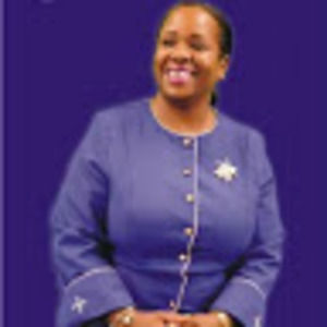 Meet your Posher, Apostle julia